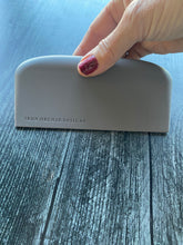 Load image into Gallery viewer, IOD Silicone Paint Blade, View of Large