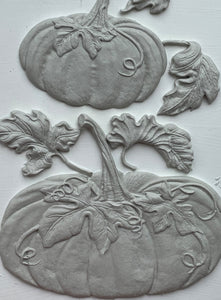 Hello Pumpkin Mould by IOD, Iron Orchid Designs 2