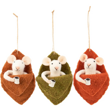 Load image into Gallery viewer, Mice in Leaves Critter Set
