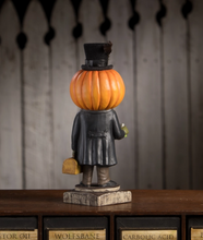 Load image into Gallery viewer, Back view of Pumpkin Head Jekyll by Bethany Lowe