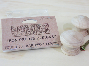 Iron Orchid Designs Hardwood Knobs, 1.25", Set of 4, IOD
